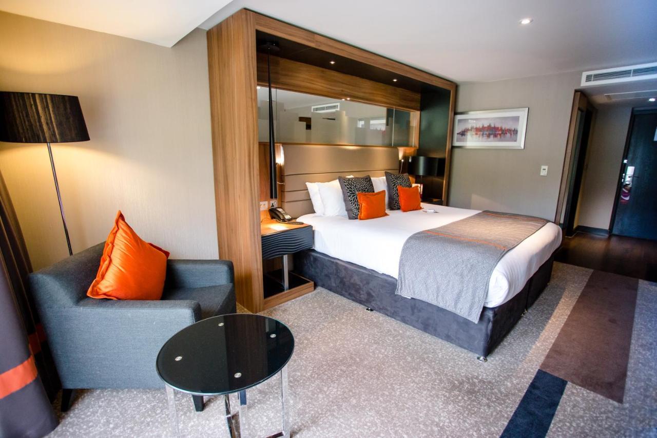 Crowne Plaza Gerrards Cross By Ihg Hotell Beaconsfield Eksteriør bilde
