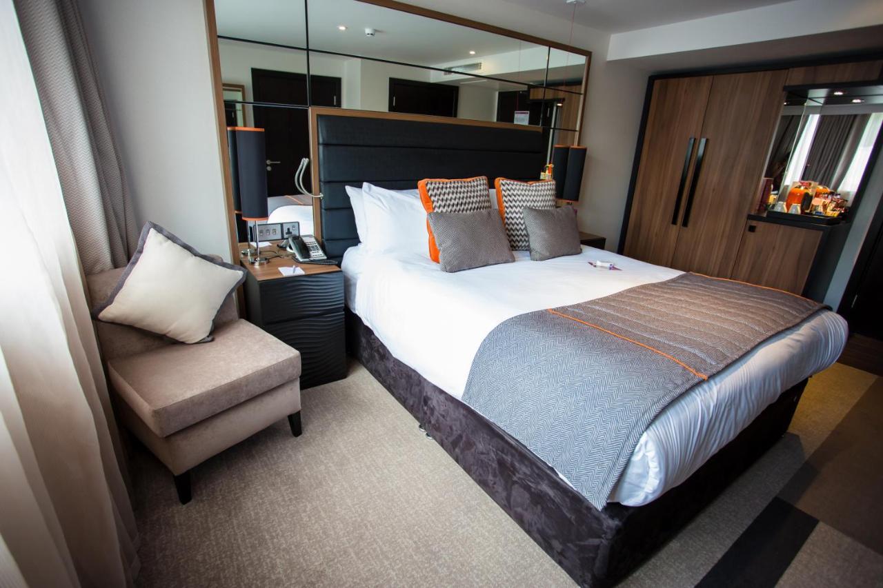 Crowne Plaza Gerrards Cross By Ihg Hotell Beaconsfield Eksteriør bilde