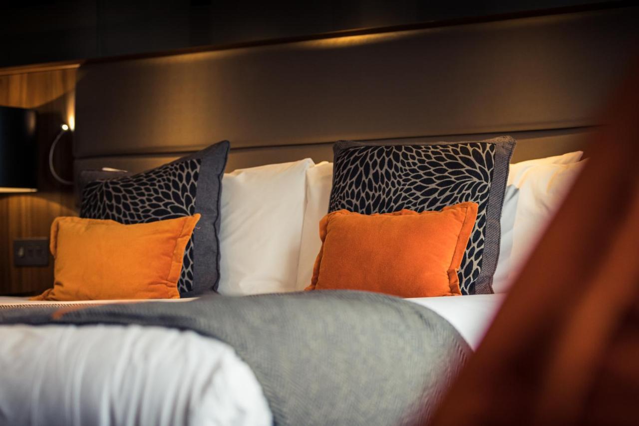 Crowne Plaza Gerrards Cross By Ihg Hotell Beaconsfield Eksteriør bilde