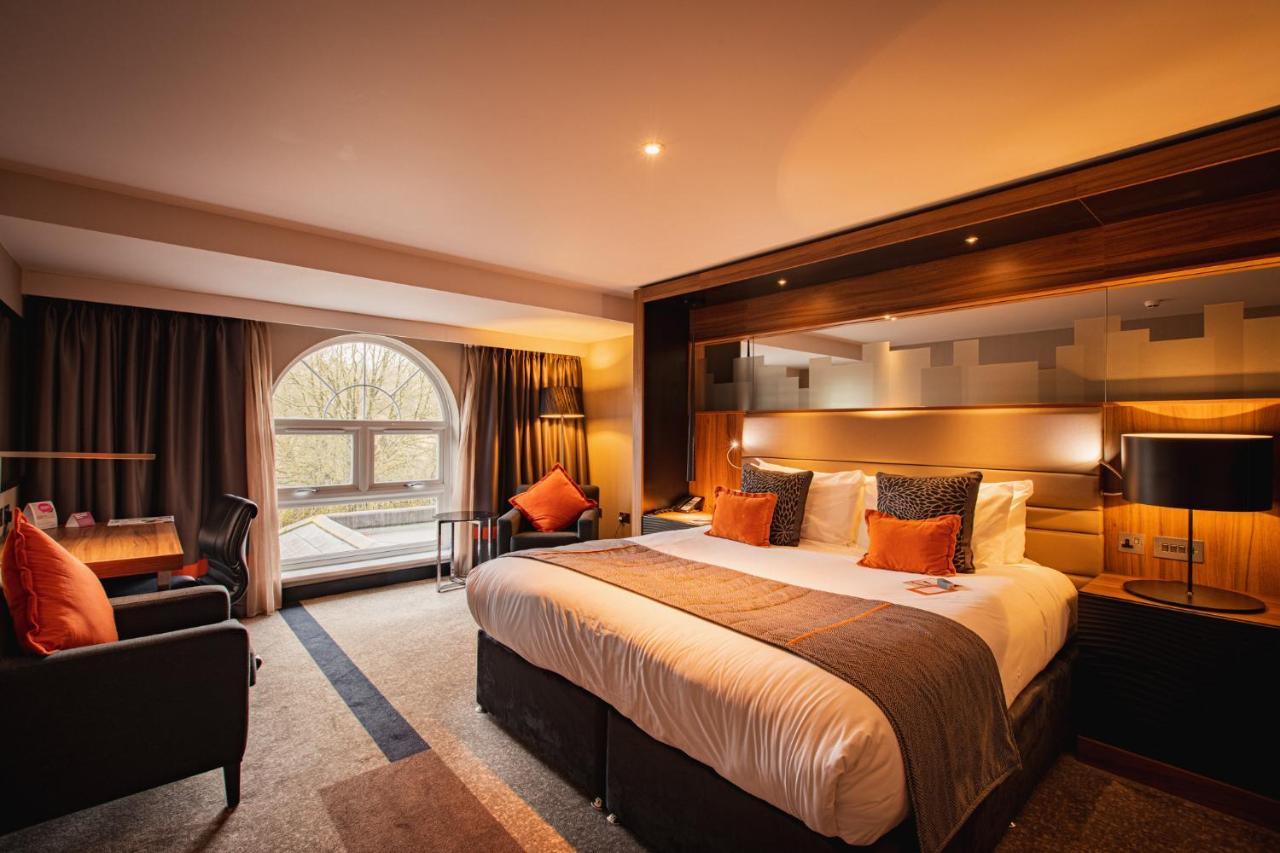 Crowne Plaza Gerrards Cross By Ihg Hotell Beaconsfield Eksteriør bilde
