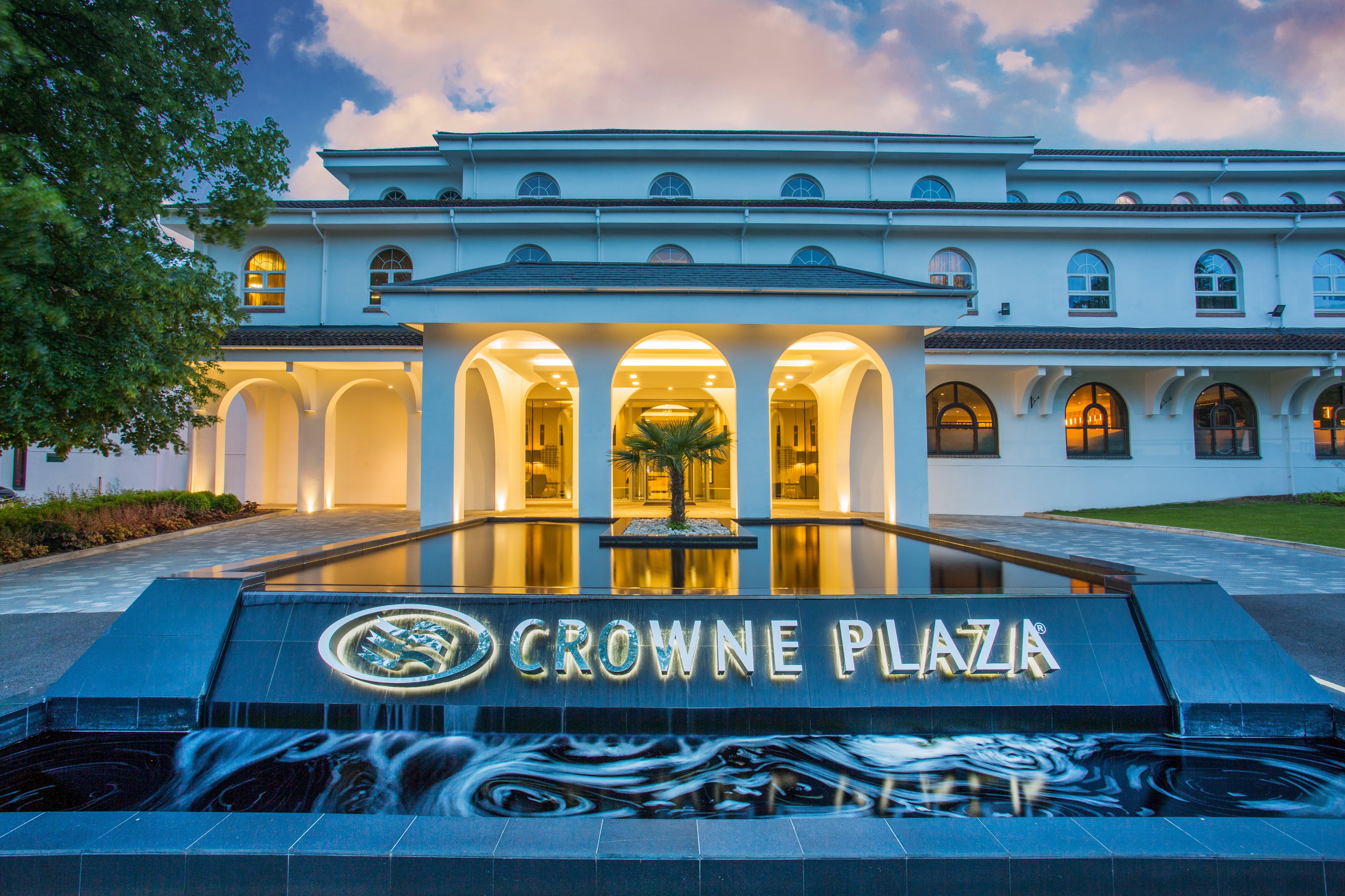 Crowne Plaza Gerrards Cross By Ihg Hotell Beaconsfield Eksteriør bilde