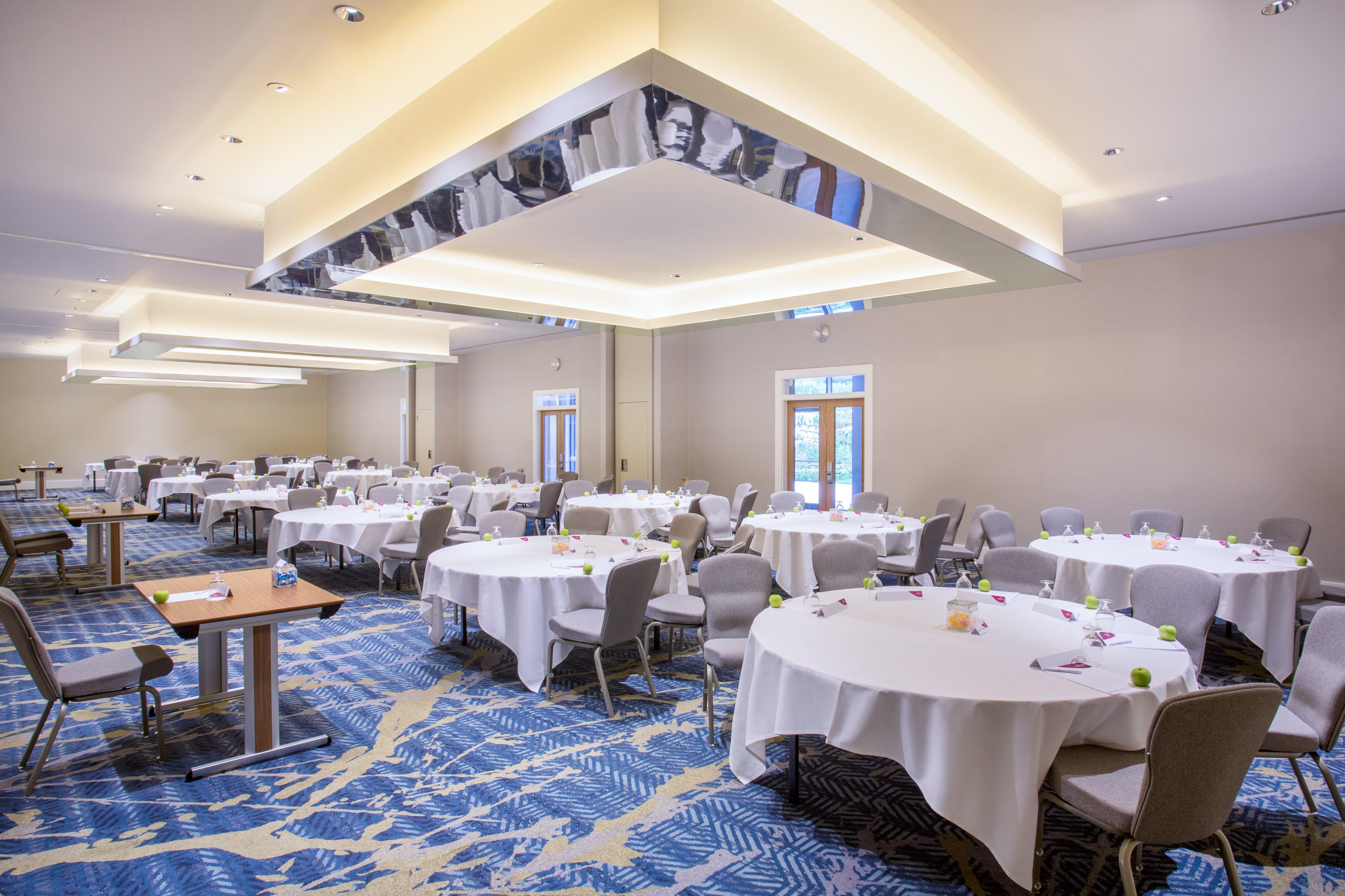 Crowne Plaza Gerrards Cross By Ihg Hotell Beaconsfield Eksteriør bilde