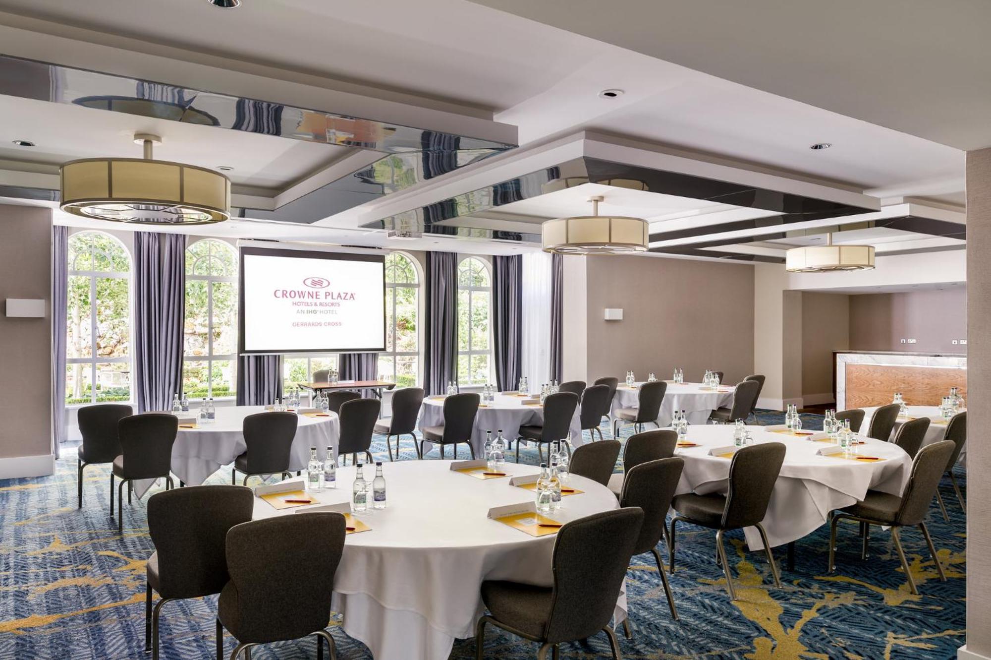 Crowne Plaza Gerrards Cross By Ihg Hotell Beaconsfield Eksteriør bilde