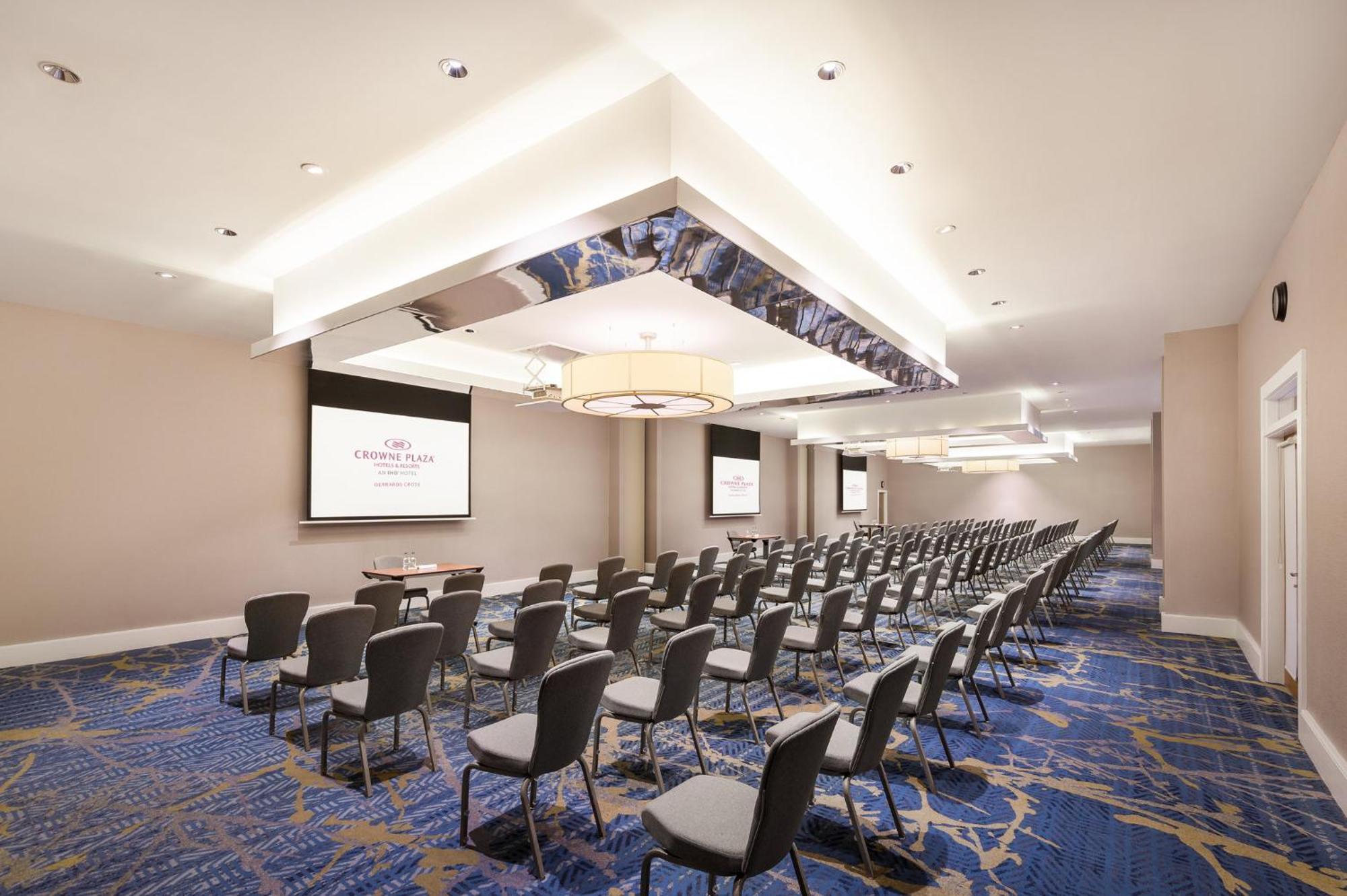 Crowne Plaza Gerrards Cross By Ihg Hotell Beaconsfield Eksteriør bilde