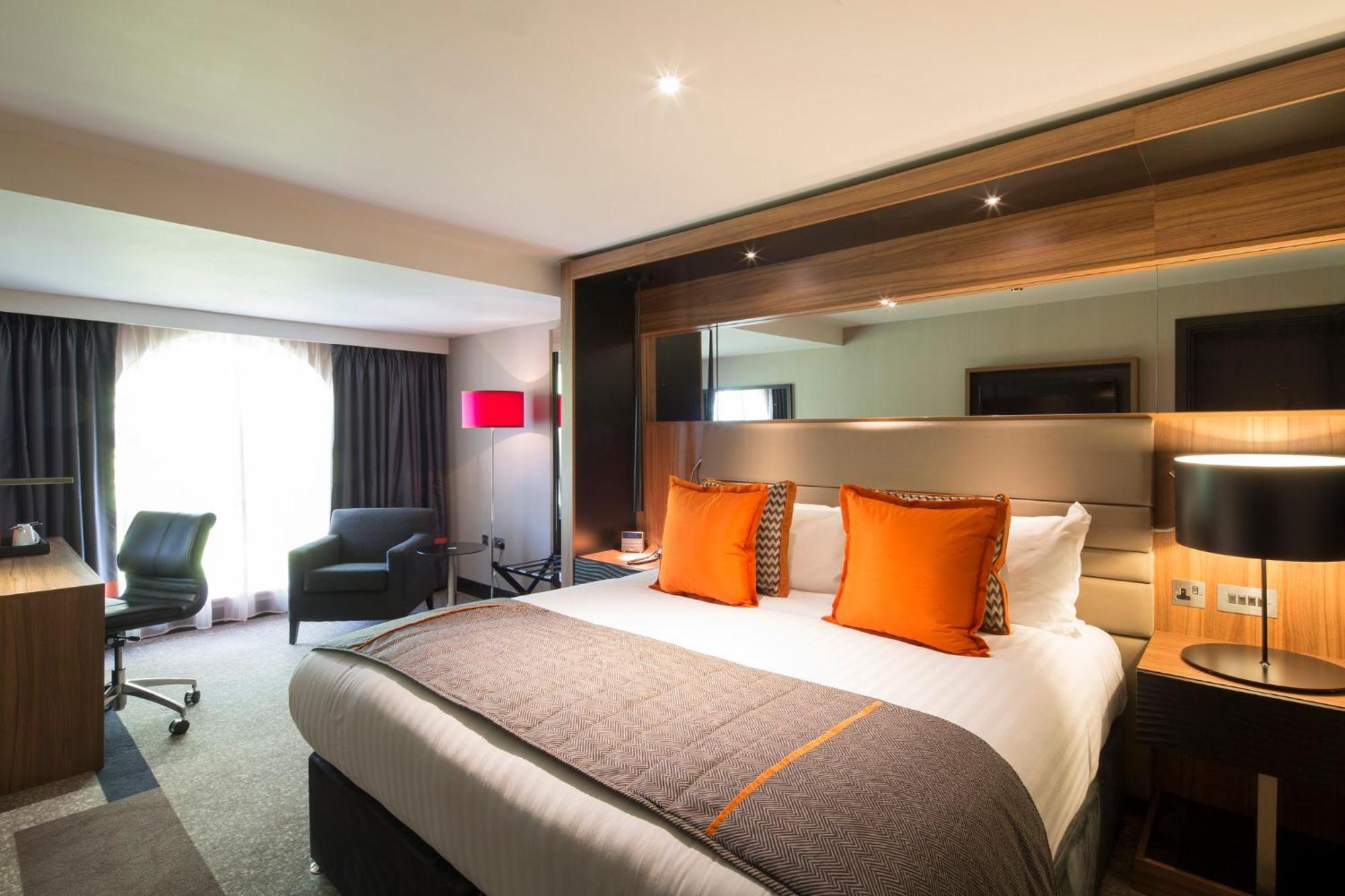 Crowne Plaza Gerrards Cross By Ihg Hotell Beaconsfield Eksteriør bilde